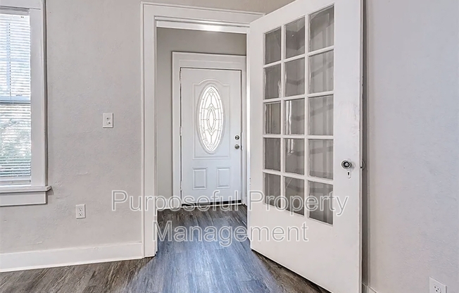 732 NE 17 ST