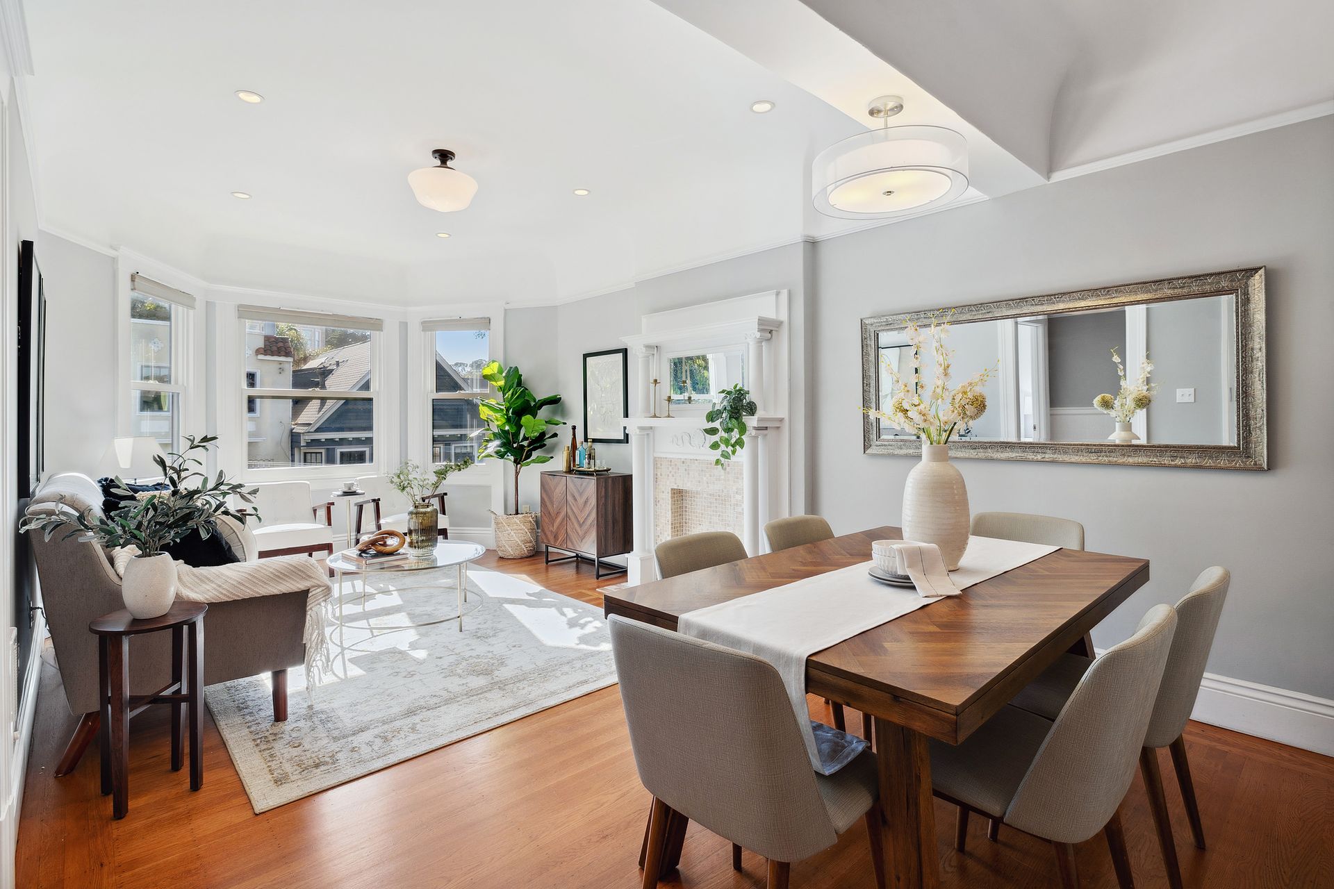 Bernal Heights: Remodeled Unfurnished Top Floor Condo w/ Garage Parking & EV Charging