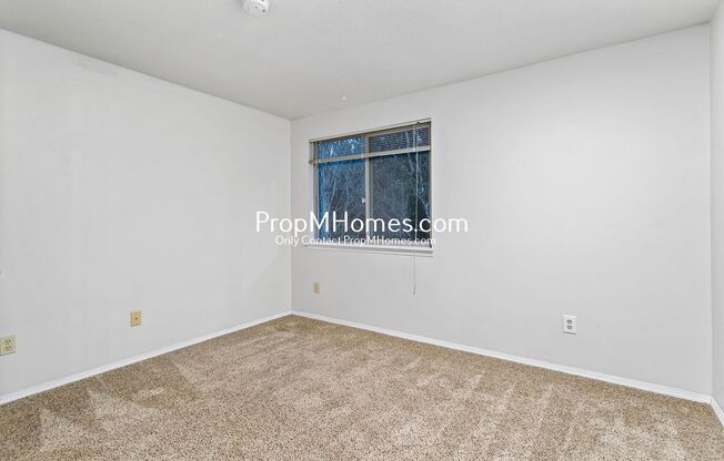 2 beds, 1.5 baths, $1,899