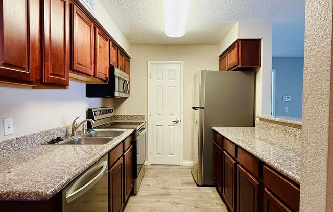 2 beds, 2 baths, $1,600, Unit # 245