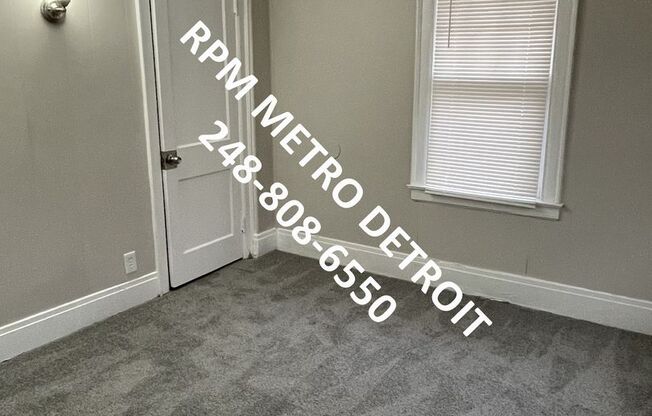 3 beds, 1 bath, $1,650, Unit (NO)