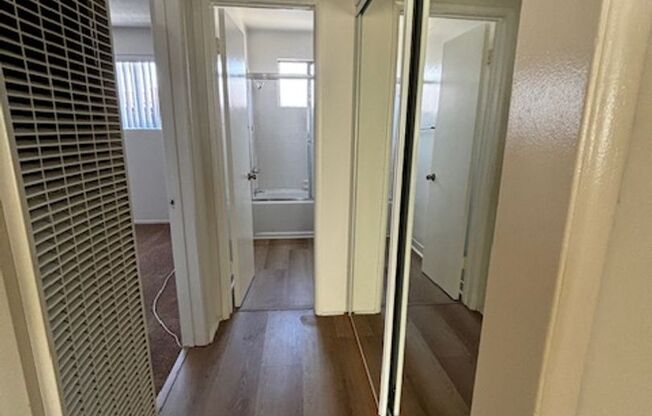 1 bed, 1 bath, $1,995, Unit 12