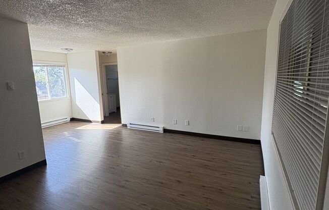 1 bed, 1 bath, 579 sqft, $999, Unit 2530-11