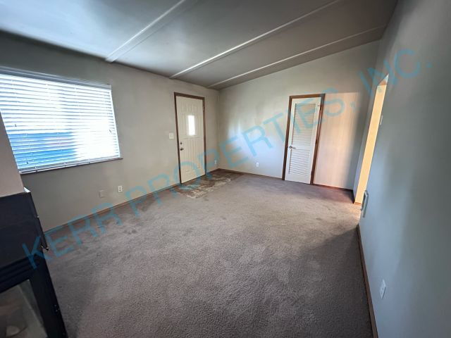 8645 SE 155 AVE