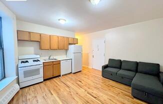 1 bed, 1 bath, $2,650, Unit 5C