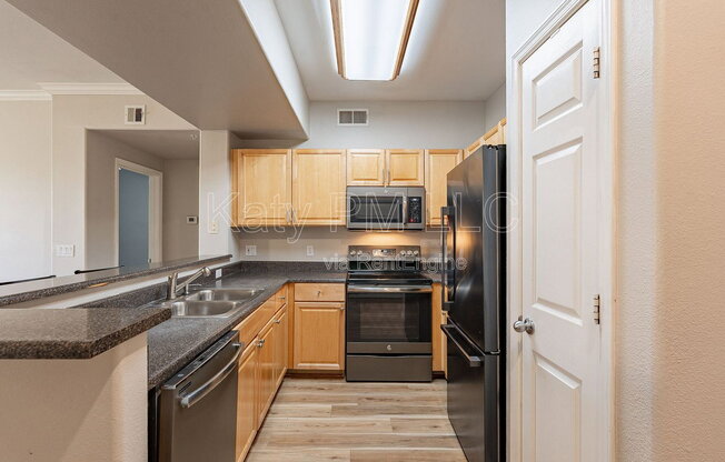 2 beds, 2 baths, 1,149 sqft, $1,900, Unit Apt 3306