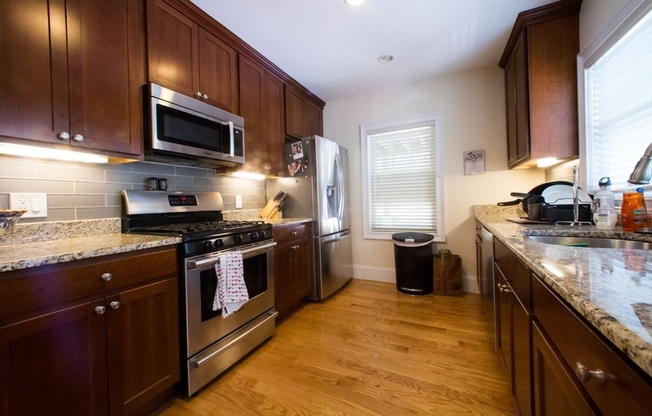 37 Beaconsfield Rd 1