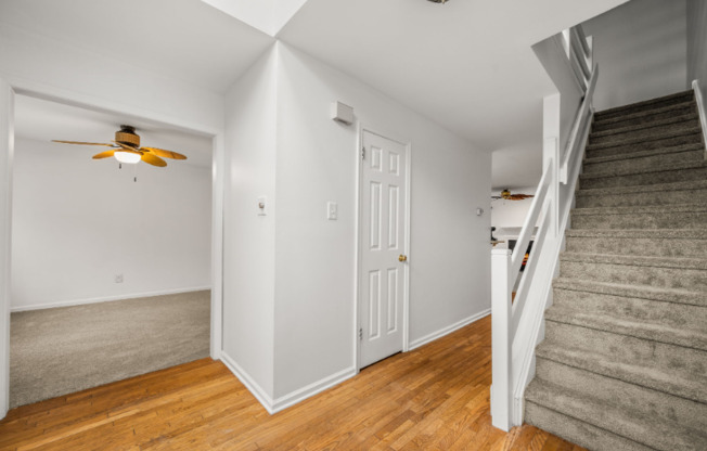 267 FOX RUN