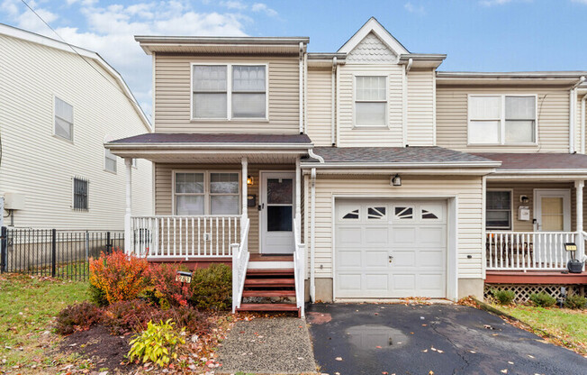 283 MUHAMMAD ALI AVE