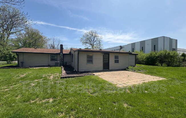 3368 CLOVER DR