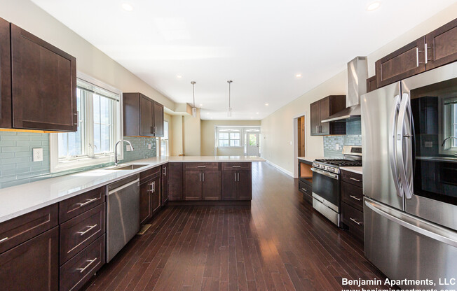 120 JERMONE ST