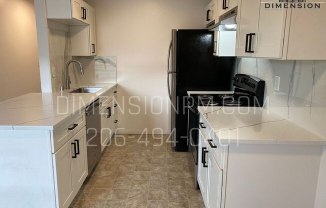 1 bed, 1 bath, 600 sqft, $1,195, Unit Unit 04