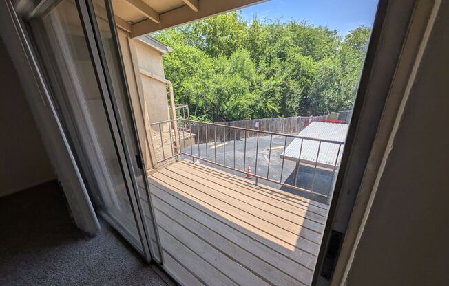 1 bed, 1 bath, 784 sqft, $790, Unit 36-B