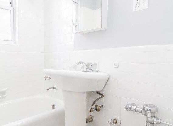 Studio, 1 bath, $1,045, Unit 505