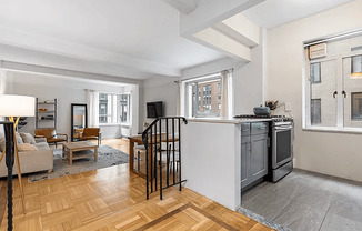 20 E 35 ST