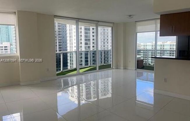 3 beds, 2 baths, $4,200, Unit # 1605