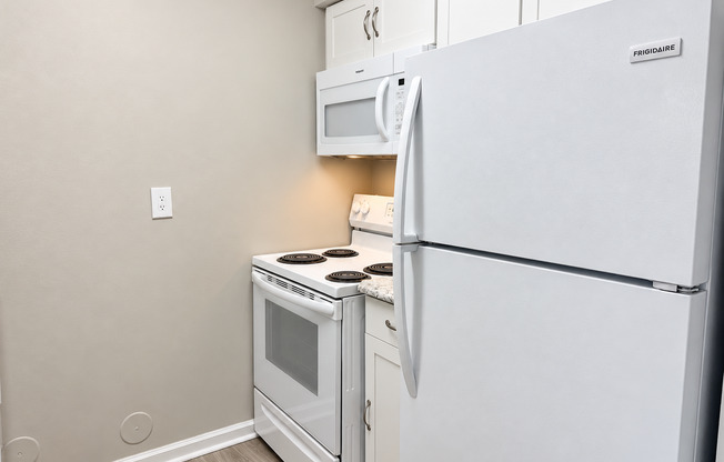 Vantage Apartments | Pre-Leasing Now in Durham
