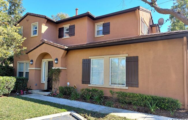 Stunning Irvine Home in Gated Oak Creek Community - Available in Mid May