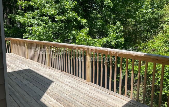 4 beds, 2.5 baths, 2,959 sqft, $2,695