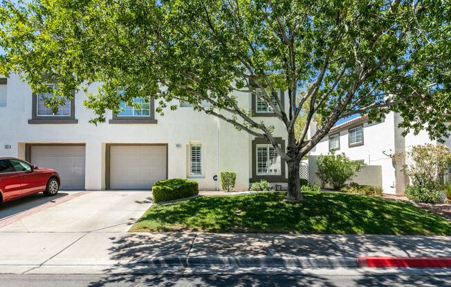 Coming Soon!! 3 Bedroom 2.5 Bathroom Townhouse in Henderson.