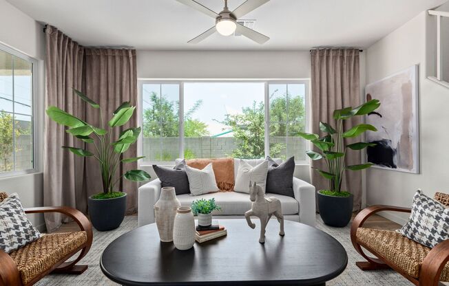 BEAUTIFUL PHOENIX HOME IN GATED COMMUNITY!