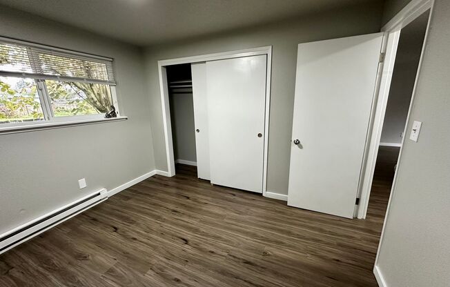 2 beds, 1 bath, 800 sqft, $1,650, Unit 2