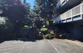 2 beds, 1 bath, $1,650, Unit # #A 205