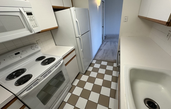 1 bed, 1 bath, 613 sqft, $2,650, Unit 604