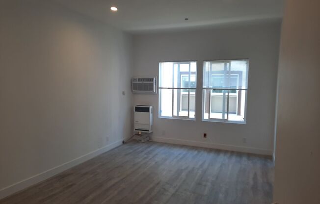 1331 Albany St.