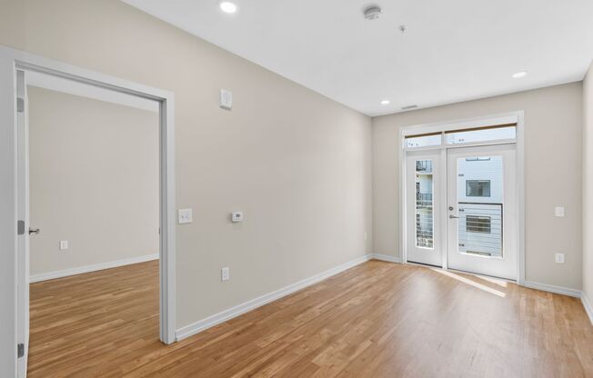 1 bed, 1 bath, 614 sqft, $2,060, Unit 410