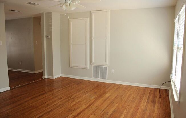 1419 Hurley