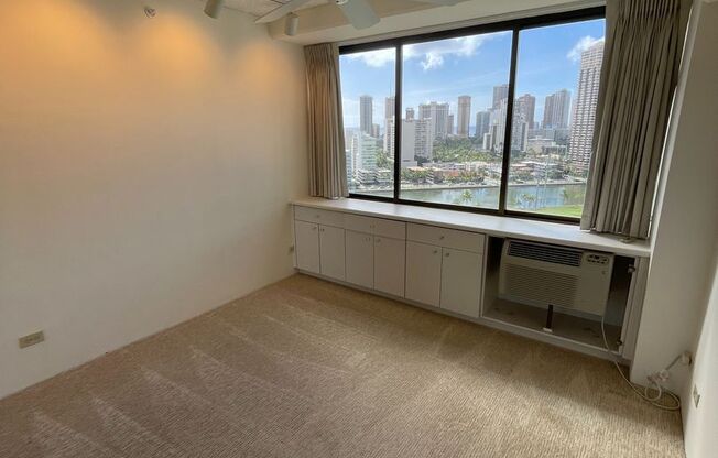 2 beds, 2 baths, $2,700, Unit Marco Polo