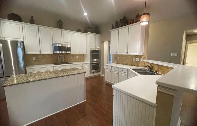 9506 Windy Hollow Dr, Irving, Texas 75063