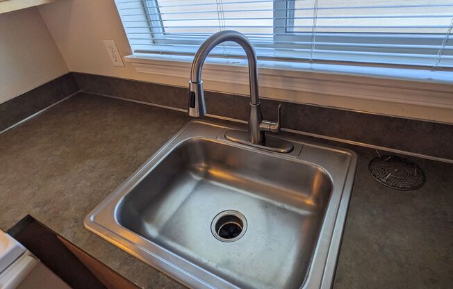 2 beds, 2 baths, 994 sqft, $1,295, Unit D302