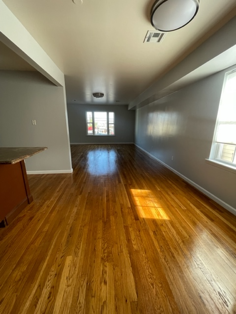 57 DAWSON ST