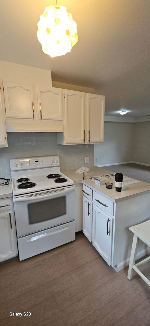 1 bed, 1 bath, $1,950, Unit Unit B