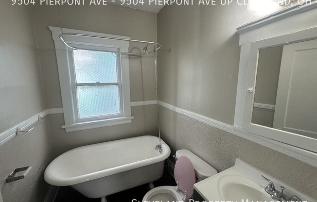 2 beds, 1 bath, 1,094 sqft, $699