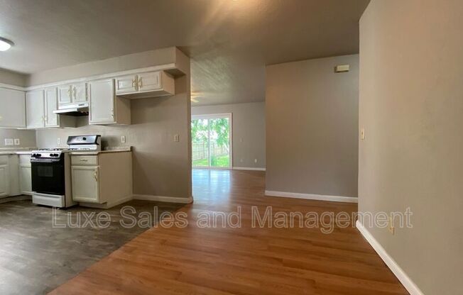 1333 NW 101 ST