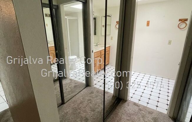 2 beds, 2 baths, $1,250, Unit G89