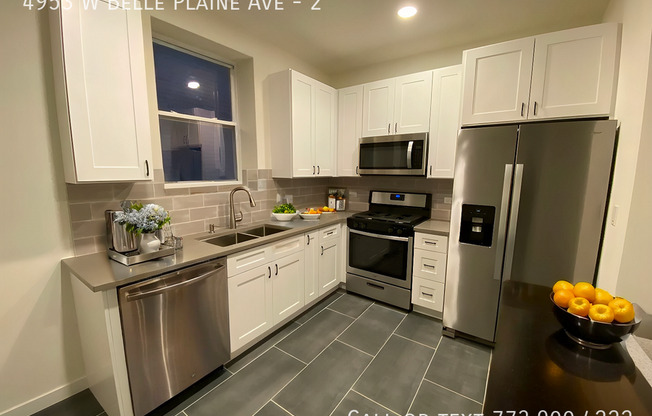 4953 W BELLE PLAINE AVE