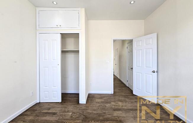 1 bed, 1 bath, $2,595, Unit 5D