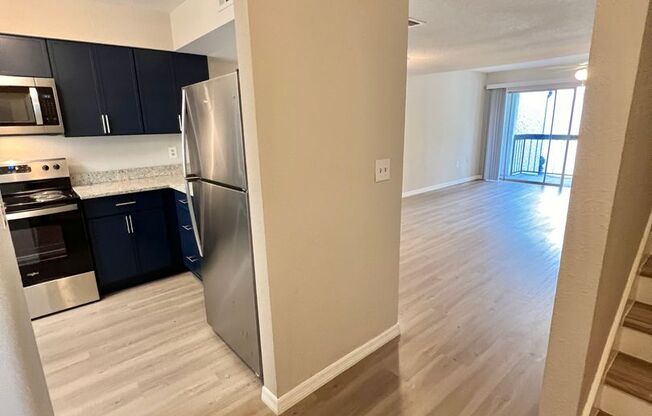 2 beds, 1.5 baths, $1,581, Unit # 10