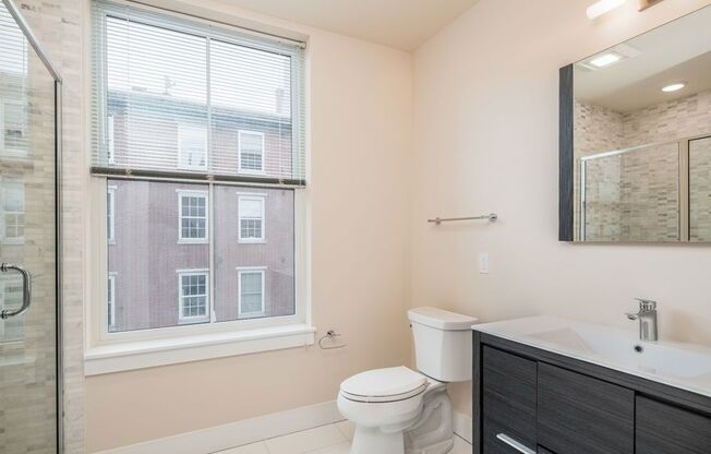 Studio, 1 bath, 500 sqft, $1,395, Unit 301