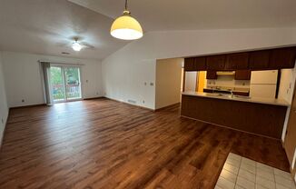 2 beds, 1 bath, $1,175