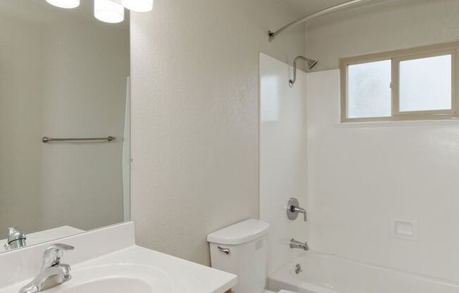 1 bed, 1 bath, 650 sqft, $1,880, Unit 46