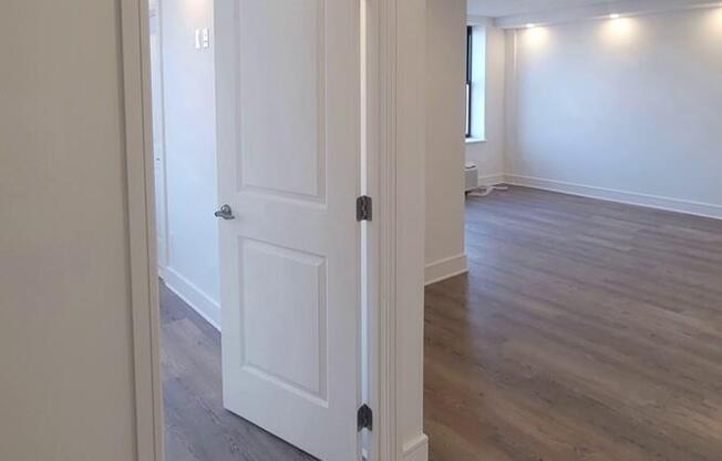 2 beds, 2 baths, $7,500, Unit 10M