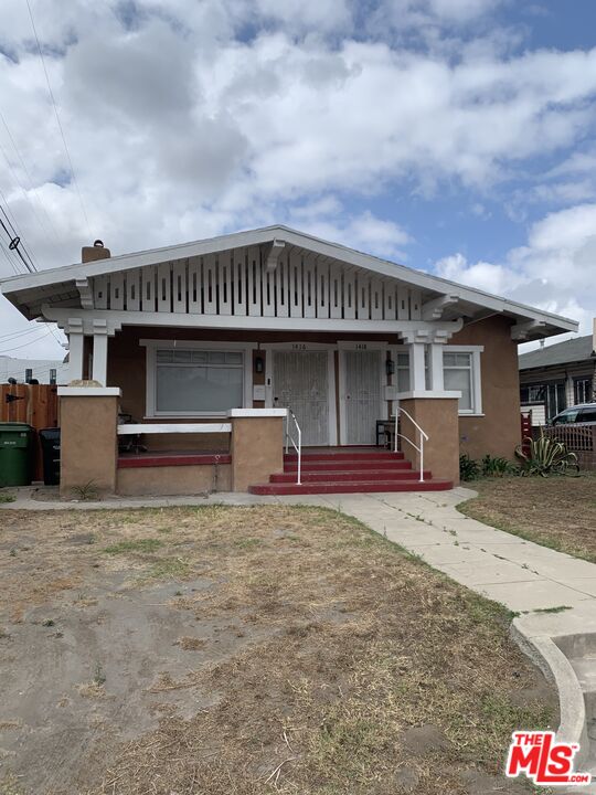 1416 W 46 ST