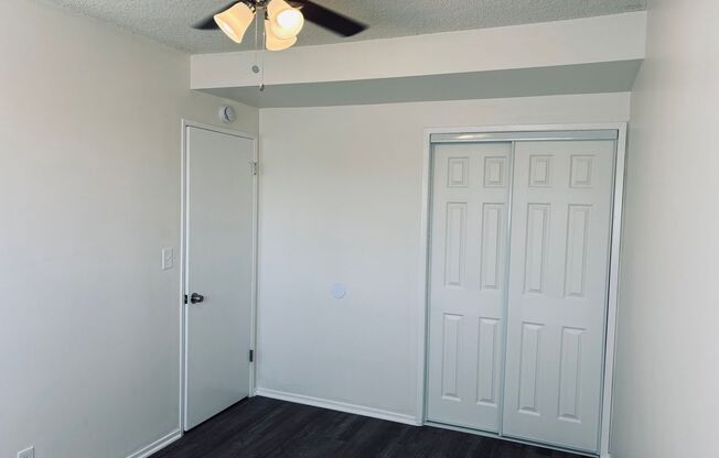 3 beds, 1 bath, $2,695