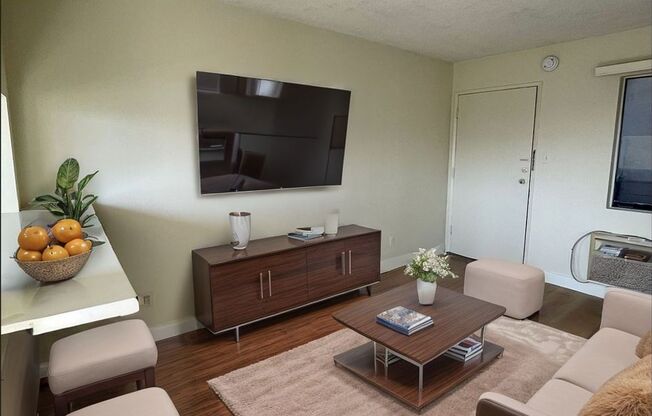 Studio, 1 bath, $1,695, Unit Unit 22