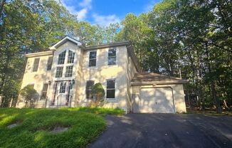 Amazing 4 bedroom home in Penn Estates!